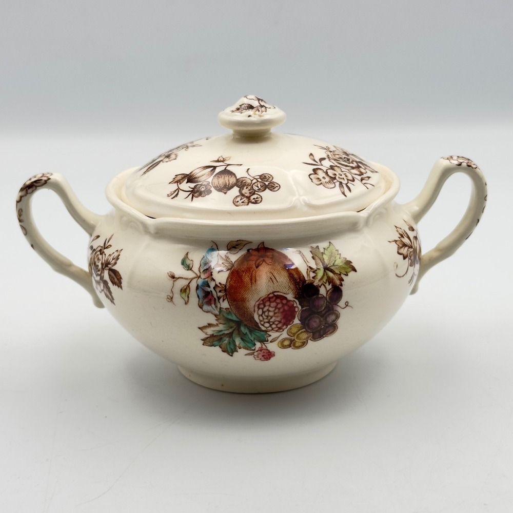 Johnson Brothers Windsor Fruit Sugar Bowl with Lid Windsor Ware England Vintage